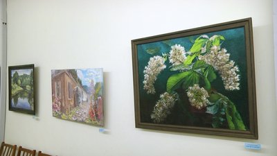 У Житомирі в будинку художника відкрили виставку 40 картин митців області У Житомирі в будинку художника відкрили виставку 40 картин митців області