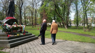 В Ужгороді вшанували ліквідаторів наслідків аварії на Чорнобильскій АЕС В Ужгороді вшанували ліквідаторів наслідків аварії на Чорнобильскій АЕС