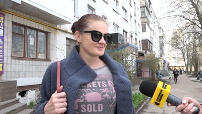 У Звягелі на Житомирщині чистять річку Случ від мулових накопичень