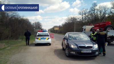 Карантинні блокпости у Кропивницькому: два тижні роботи – один водій з температурою Карантинні блокпости у Кропивницькому: два тижні роботи – один водій з температурою