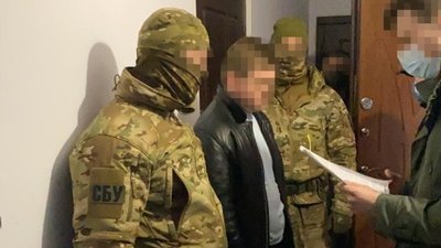 На Херсонщині СБУ викрила бойовика "ЛНР", який влаштувався на роботу в МВС