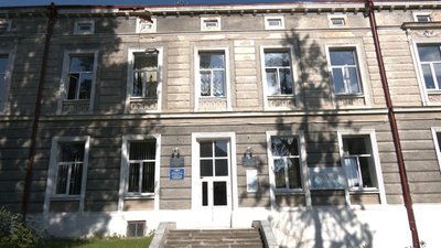 Приміщення Центру науково-технічної творчості і МАН, реорганізація, Тернопіль