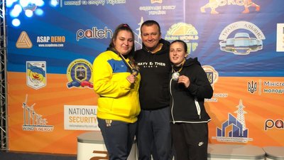 Прикарпатські боксерки привезли медалі з чемпіонату України