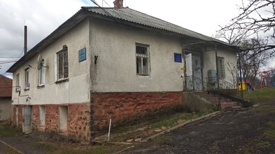 У селі Ярок на Ужгородщині розпочалась вакцинація від СOVID-19: щепили 10 людей У селі Ярок на Ужгородщині розпочалась вакцинація від СOVID-19: щепили 10 людей