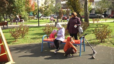 У Житомирі поблизу скверу Лятошинського почали створювати дитячий простір