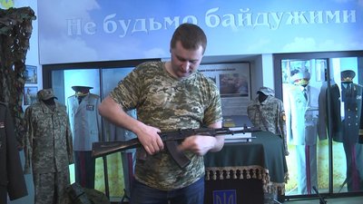Цивільних волинян навчають знищувати російську техніку