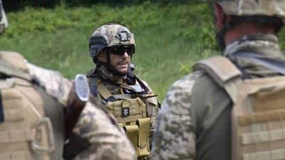 "Ми воюємо за свої землі, за свої сім’ї": історія багатодітного батька, командира роти з Тернополя "Ми воюємо за свої землі, за свої сім’ї": історія багатодітного батька, командира роти з Тернополя