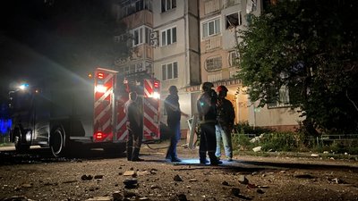 У Полтаві в багатоквартирному будинку стався вибух У Полтаві в багатоквартирному будинку стався вибух