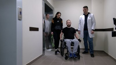 Навчають пересуватися на кріслах колісних: у госпіталі ветеранів війни на Рівненщині відкрили нове відділення Навчають пересуватися на кріслах колісних: у госпіталі ветеранів війни на Рівненщині відкрили нове відділення