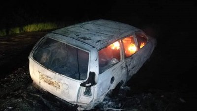 Прикарпатець спалив свій автомобіль, щоб приховати ДТП