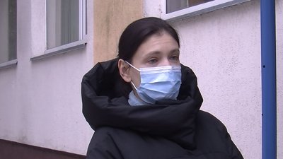 "Люди з температурою стоять по декілька годин". У Луцьку – черги для здачі ПЛР-тесту на COVID-19 "Люди з температурою стоять по декілька годин". У Луцьку – черги для здачі ПЛР-тесту на COVID-19