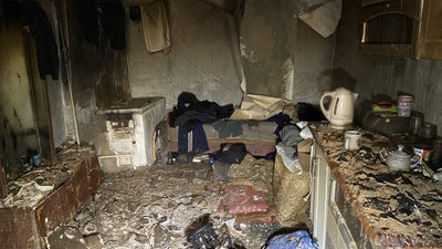 "Все згоріло": мешканцям згорілого будинку на Подолі у Полтаві планують спрямувати допомогу