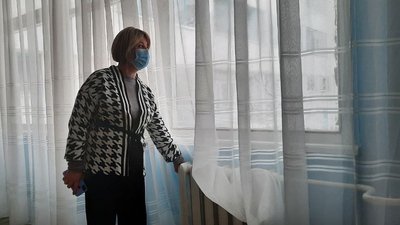 Школу опалюють, а в класах холодно. Частина учнів десятої новенської школи навчаються дистанційно