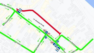 В Ужгороді на святковий період змінився рух автотранспорту по площі Петефі В Ужгороді на святковий період змінився рух автотранспорту по площі Петефі