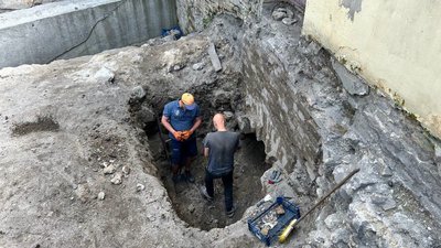 Нововиявлена вежа Окольного замку, досідження в Старому місті Луцьк