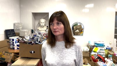 Потрапили під "Гради" в Херсоні: чернігівські волонтери доставили дітям подарунки до Дня Святого Миколая Потрапили під "Гради" в Херсоні: чернігівські волонтери доставили дітям подарунки до Дня Святого Миколая