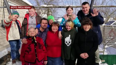Патронатні родини на Херсонщині: де діти можуть пережити скруту