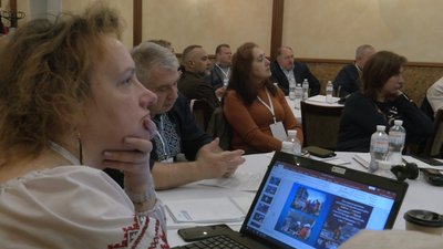 Медики обговорили стратегію розвитку: у Черкасах триває всеукраїнський семінар