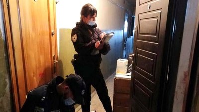 У Франківську невідомий ножем поранив чоловіка У Франківську невідомий ножем поранив чоловіка