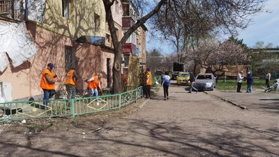 Постраждалим внаслідок обстрілу Супрунівки виплатять по 10 тисяч гривень Постраждалим внаслідок обстрілу Супрунівки виплатять по 10 тисяч гривень