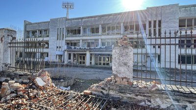 Російські війська обстріляли сільгосппідприємство на Херсонщині. Загинули майже 30 свійських тварин Російські війська обстріляли сільгосппідприємство на Херсонщині. Загинули майже 30 свійських тварин