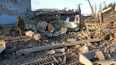 Російські військові здійснили ракетний удар по Баришівці на Київщині Російські військові здійснили ракетний удар по Баришівці на Київщині