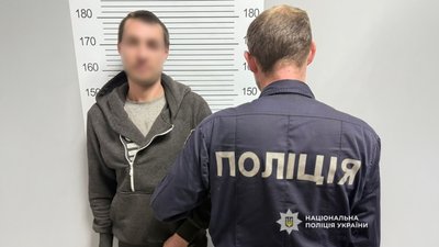 Побив свого знайомого: на Чернігівщині затримали підозрюваного