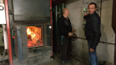 На Волині бюджетні заклади опалюють тріскою енергетичної лози: чи вдається зекономити На Волині бюджетні заклади опалюють тріскою енергетичної лози: чи вдається зекономити