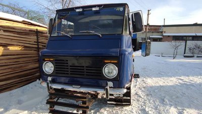 Житель Зборова змайстрував сніговий всюдихід