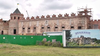 Експозиція присвячена 50-річчю з часу відкриття першого музейного закладу в стінах фортеці Експозиція присвячена 50-річчю з часу відкриття першого музейного закладу в стінах фортеці