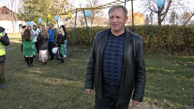 У місті на Волині для дітей і дорослих відкрили тренажерну залу та спортивний майданчик У місті на Волині для дітей і дорослих відкрили тренажерну залу та спортивний майданчик