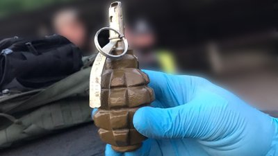 У Сумах військовий в магазині погрожував підірвати гранату