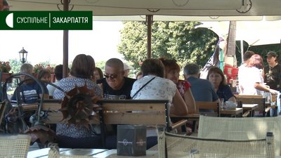 Нові правила адаптивного карантину: що означає жовта зона для Закарпаття Нові правила адаптивного карантину: що означає жовта зона для Закарпаття
