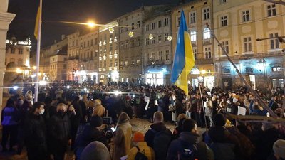 Львів’яни вийшли на підтримку Сергія Стерненка Львів’яни вийшли на підтримку Сергія Стерненка