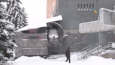 Вбивство біля нічного клубу в Черкасах: підозрюваного досі не знайшли
