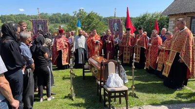 У громадах Тернопільщини попрощалися з захисниками України У громадах Тернопільщини попрощалися з захисниками України