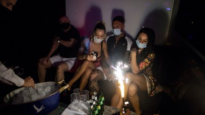 В Іспанії за два тижні втричі зросла кількість випадків COVID-19