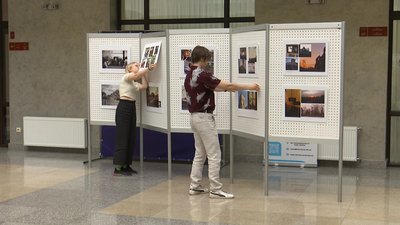 У Сумах презентували 170 фотографій на виставці "Війна студентським об'єктивом" У Сумах презентували 170 фотографій на виставці "Війна студентським об'єктивом"