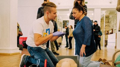 У Тернополі провели навчання з надання домедичної допомоги У Тернополі провели навчання з надання домедичної допомоги