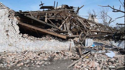 За чотири кілометри від фронту. Як виживають в селі на Миколаївщині За чотири кілометри від фронту. Як виживають в селі на Миколаївщині