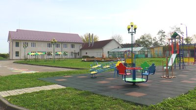 Сім'я хлопчика, що помер від COVID-19, живе за межею бідності. Соцслужби не бачать Сім'я хлопчика, що помер від COVID-19, живе за межею бідності. Соцслужби не бачать