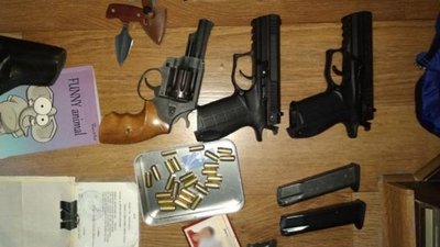 Поліція затримала підозрюваних у підпалі автівки підприємця у Броварах Поліція затримала підозрюваних у підпалі автівки підприємця у Броварах