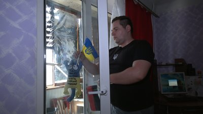 "Я не міг ні лежати, ні стояти, ні сидіти". Історія полоненого з Мелітополя "Я не міг ні лежати, ні стояти, ні сидіти". Історія полоненого з Мелітополя