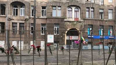 "Не можуть домовитися": Міносвіти та НАН мають вирішити долю згорілого коледжу в Одесі "Не можуть домовитися": Міносвіти та НАН мають вирішити долю згорілого коледжу в Одесі