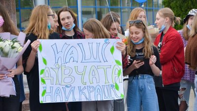 До Харкова повернулися чемпіонки Європи з синхронного плавання До Харкова повернулися чемпіонки Європи з синхронного плавання