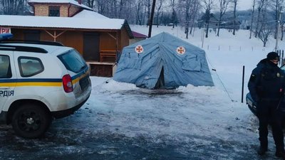 На Івано-Франківщині запрацювали контрольно-пропускні пункти На Івано-Франківщині запрацювали контрольно-пропускні пункти