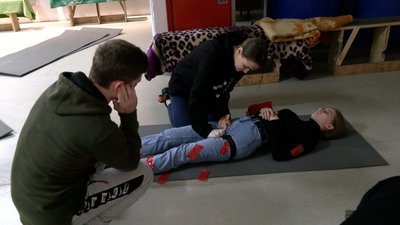 У Рівному фахівці від фонду Сергія Притули навчають, як надавати домедичну допомогу при небезпеках У Рівному фахівці від фонду Сергія Притули навчають, як надавати домедичну допомогу при небезпеках
