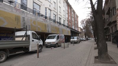 Продаж комунального приміщення в центрі Франківська: експерти прокоментували можливі порушення Продаж комунального приміщення в центрі Франківська: експерти прокоментували можливі порушення