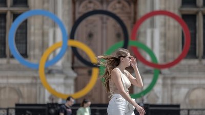 Організатори Олімпіади-2024 представили офіційного маскота турніру: як він виглядає та що означає