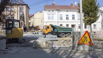 Стало відомо, коли в Чернівцях завершать ремонт перехрестя вулиць Університетської та Хмельницького Стало відомо, коли в Чернівцях завершать ремонт перехрестя вулиць Університетської та Хмельницького